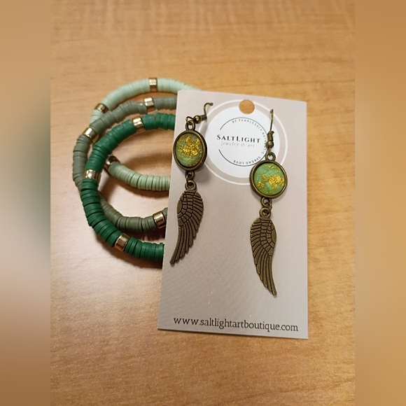 Jewelry - Saltlight Jewelry Dangling Earrings And 3 Bracelets